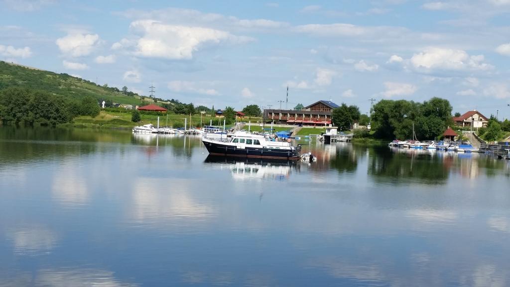 Resort Marina Labe Lovosice Exterior photo
