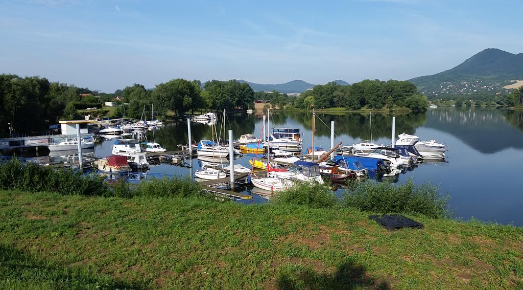 Resort Marina Labe Lovosice Exterior photo