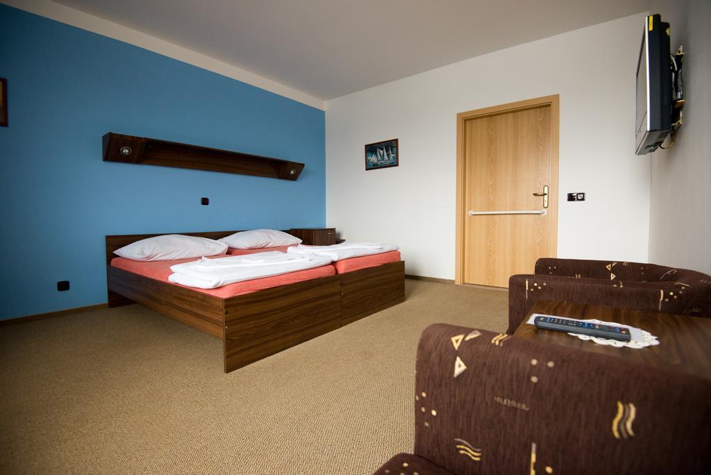 Resort Marina Labe Lovosice Room photo