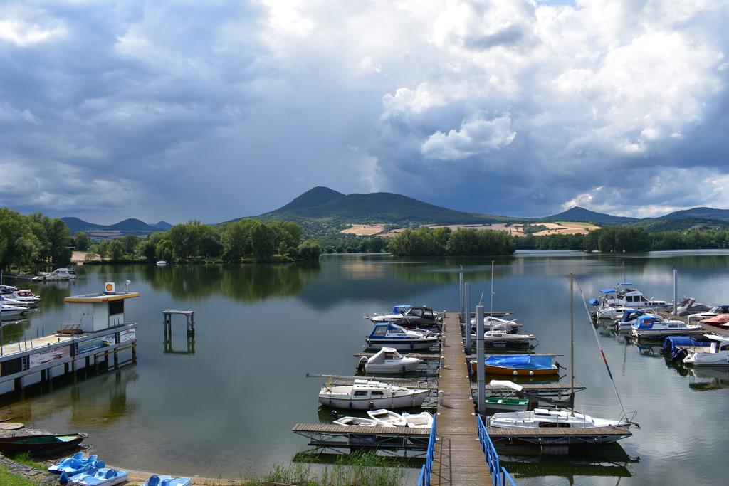 Resort Marina Labe Lovosice Exterior photo